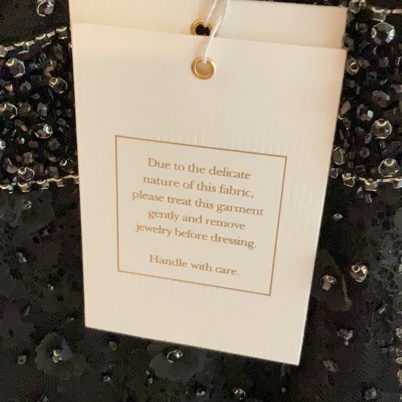 Mac Duggal - 3D Floral Applique Sleeveless Midi Dress - Picture 5 of 13